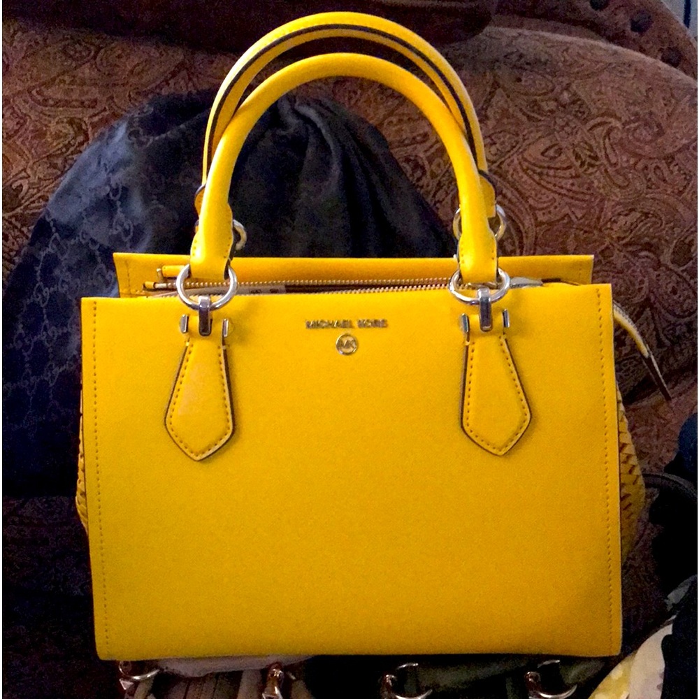 Brand New.Michael Kors Marilyn Medium Satchel.